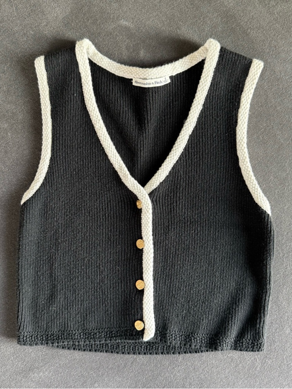 Abercrombie & Fitch Black Mara Button Knit Vest Top - Picture 2 of 4